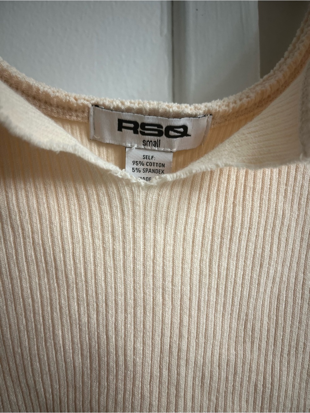RSQ Cream Ribbed Tank Top - Picture 2 of 3